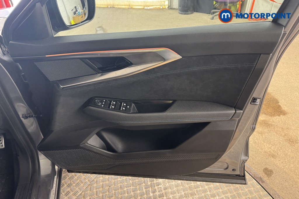 Renault Austral Techno Esprit Alpine Automatic Petrol-Electric Hybrid SUV - Stock Number (1549295) - 14th supplementary image