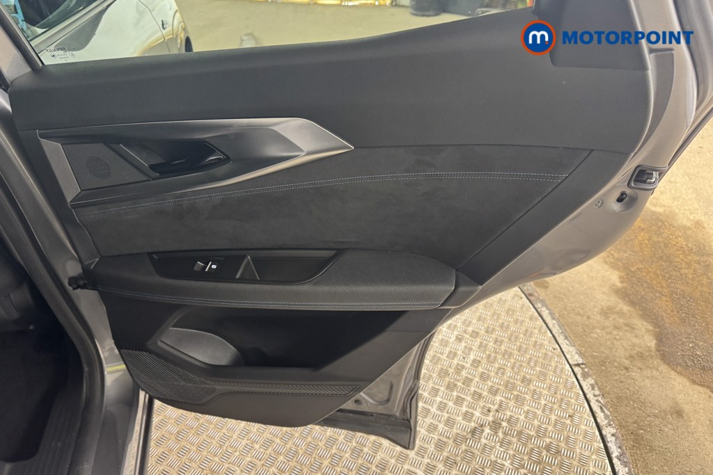 Renault Austral Techno Esprit Alpine Automatic Petrol-Electric Hybrid SUV - Stock Number (1549295) - 15th supplementary image