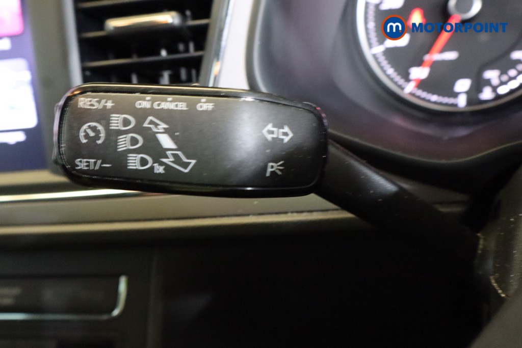 Seat Leon Se Dynamic Manual Petrol Hatchback - Stock Number (1549323) - 8th supplementary image