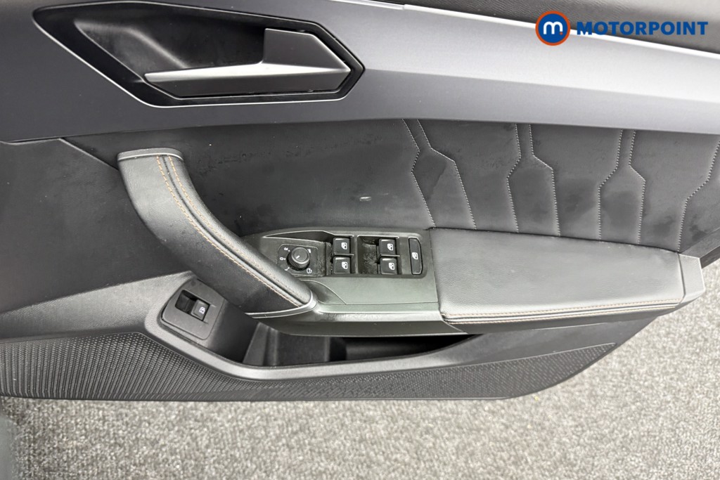 Cupra Formentor V1 Automatic Petrol Plug-In Hybrid SUV - Stock Number (1549382) - 16th supplementary image