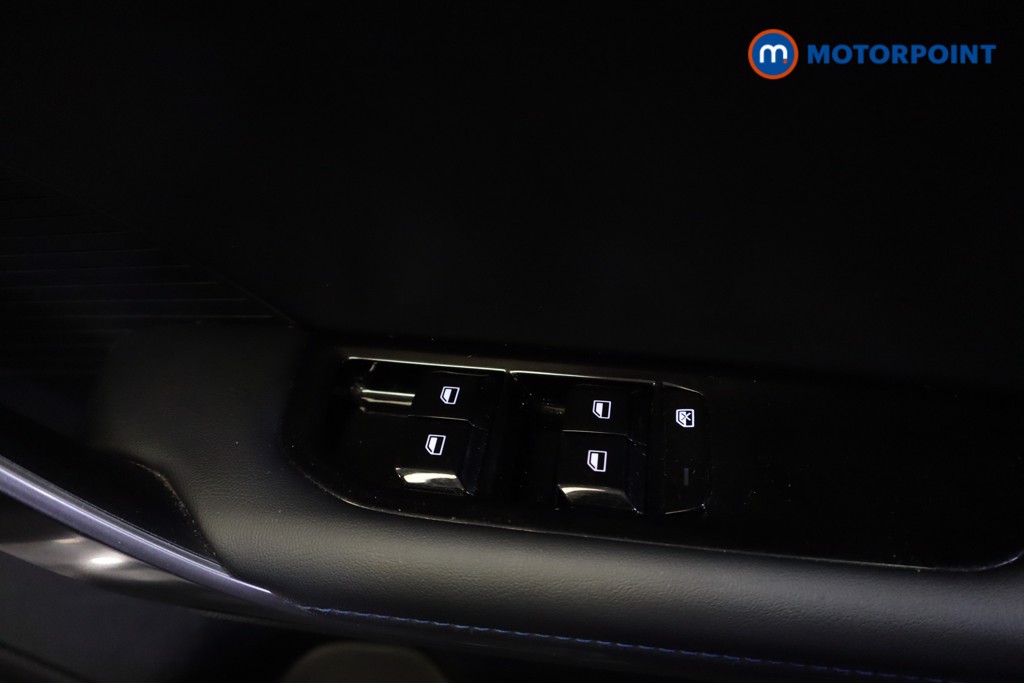 Mg Motor Uk MG4 Trophy Automatic Electric SUV - Stock Number (1549383) - 3rd supplementary image