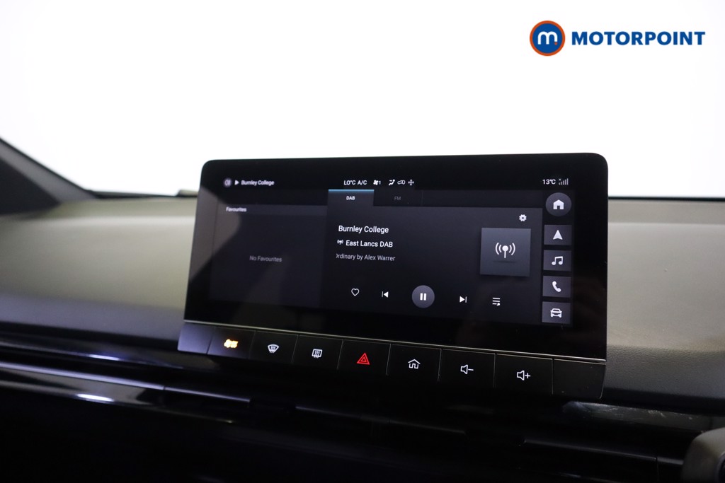 Mg Motor Uk MG4 Trophy Automatic Electric SUV - Stock Number (1549383) - 15th supplementary image