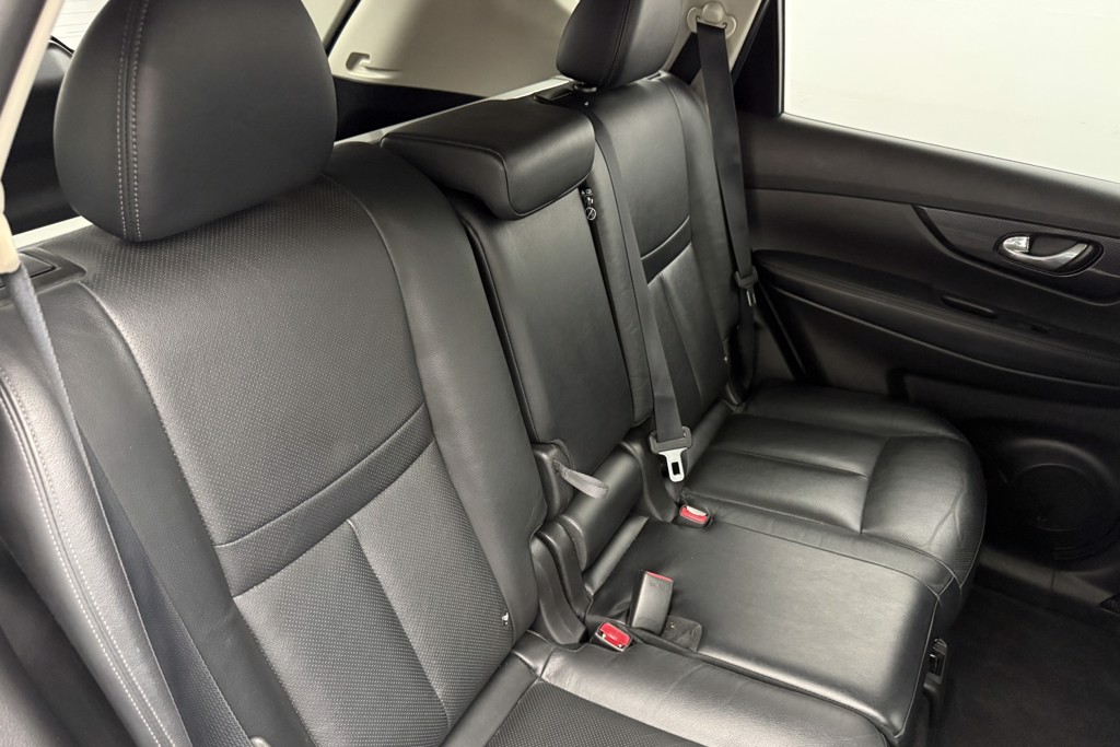 Nissan X-Trail Tekna Automatic Petrol SUV - Stock Number (1549406) - 18th supplementary image