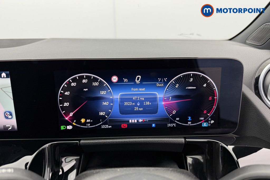 Mercedes-Benz B Class Sport Automatic Diesel Hatchback - Stock Number (1549417) - 5th supplementary image