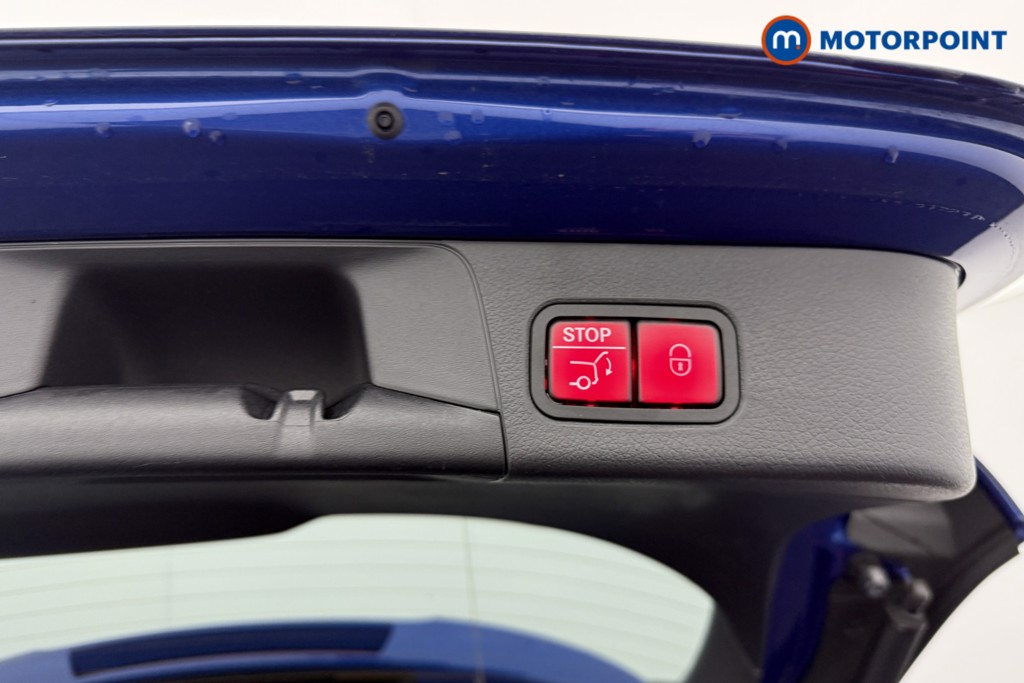 Mercedes-Benz B Class Sport Automatic Diesel Hatchback - Stock Number (1549417) - 20th supplementary image