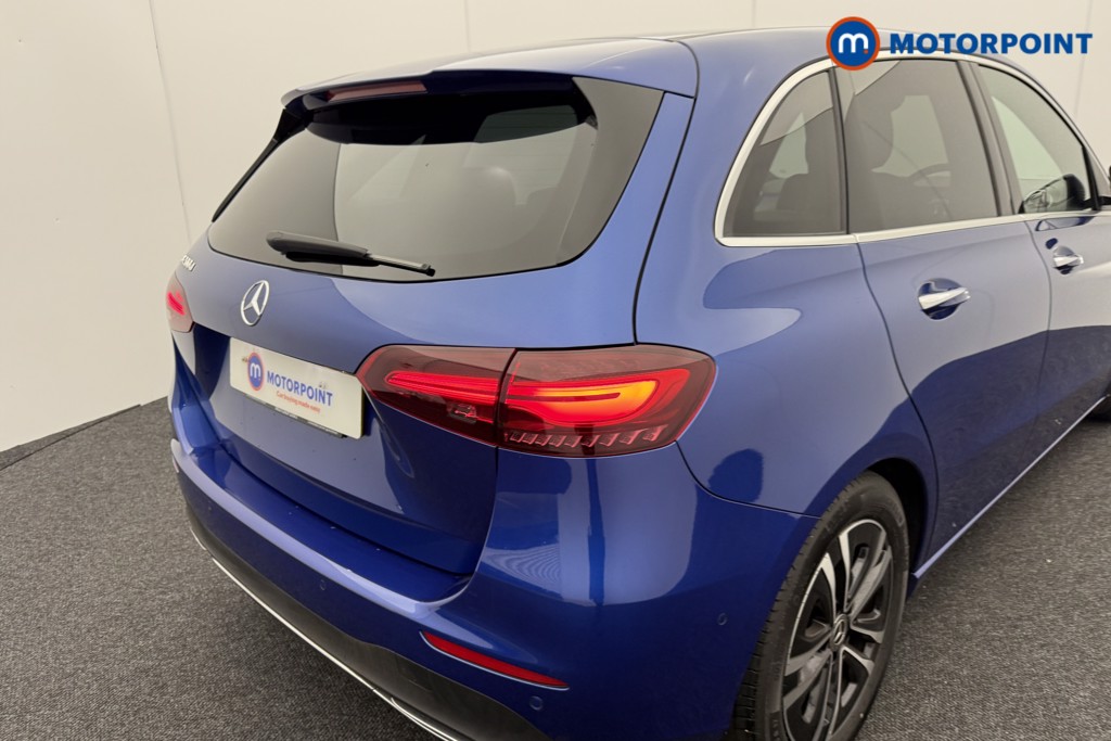Mercedes-Benz B Class Sport Automatic Diesel Hatchback - Stock Number (1549417) - 25th supplementary image