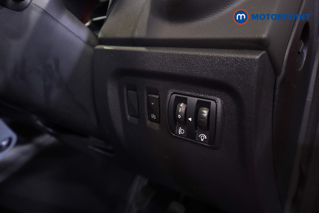 Renault Captur Iconic Manual Diesel SUV - Stock Number (1549458) - 4th supplementary image