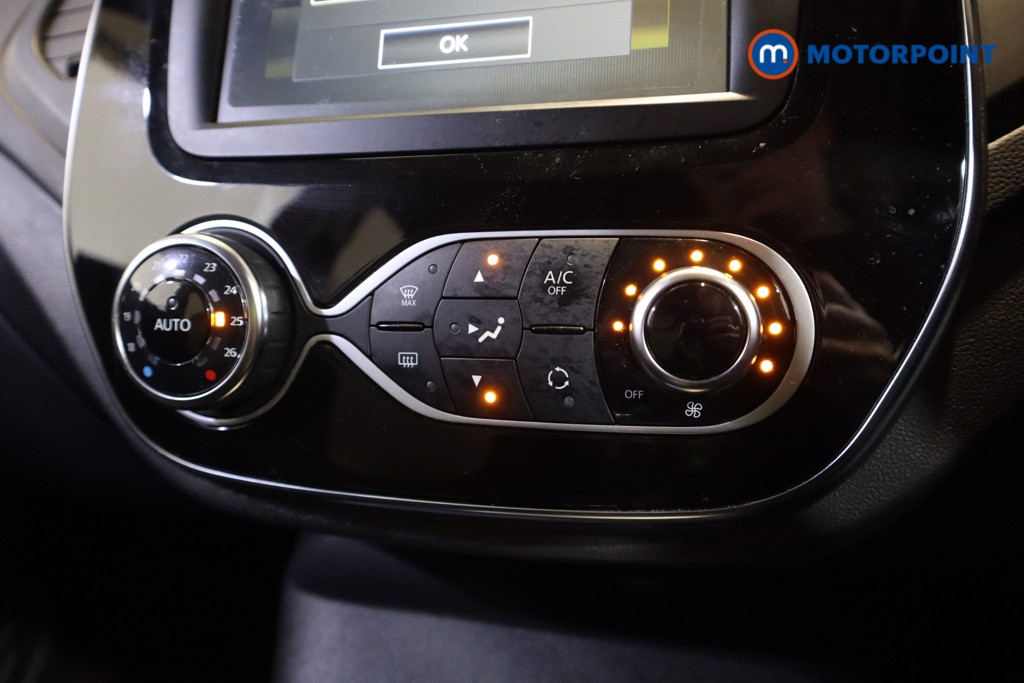 Renault Captur Iconic Manual Diesel SUV - Stock Number (1549458) - 14th supplementary image