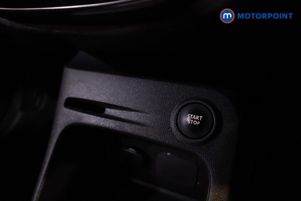 Renault Captur Iconic Manual Diesel SUV - Stock Number (1549458) - 15th supplementary image