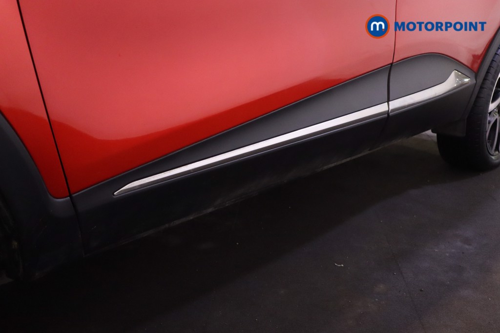 Renault Captur Iconic Manual Diesel SUV - Stock Number (1549458) - 30th supplementary image