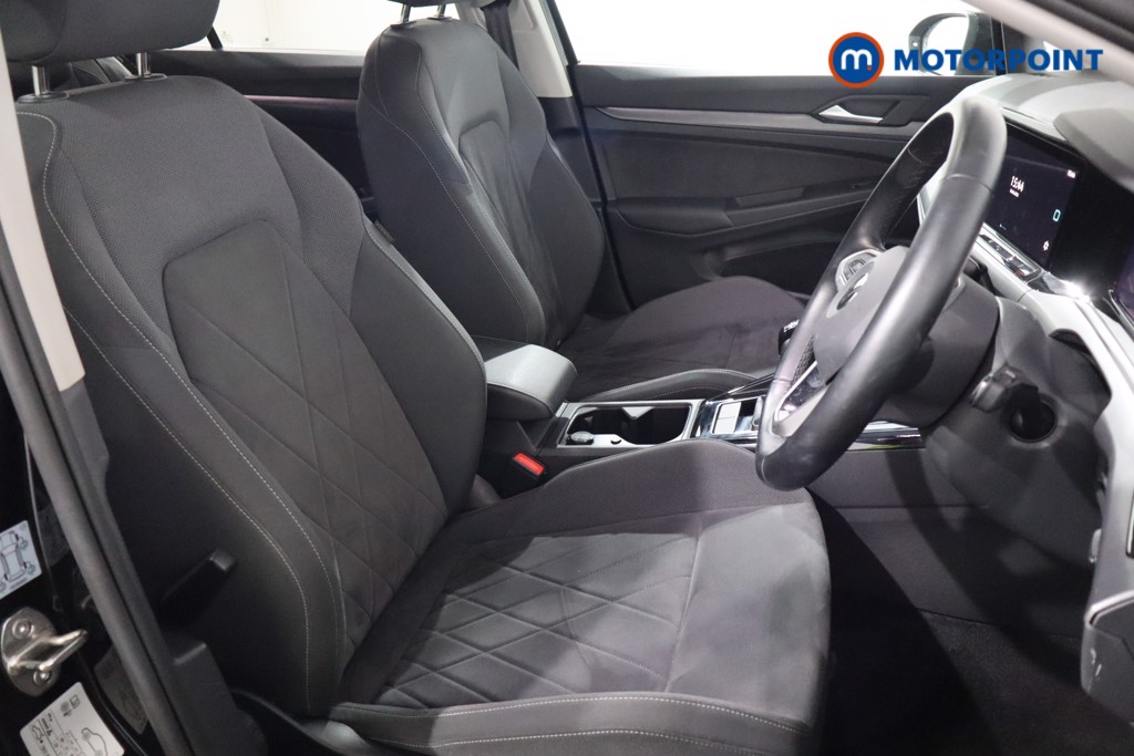 Volkswagen Golf Style Edition Manual Petrol Hatchback - Stock Number (1549604) - 19th supplementary image