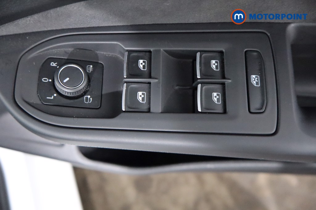 Volkswagen Golf Style Automatic Petrol Hatchback - Stock Number (1549793) - 15th supplementary image