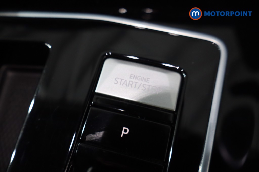 Volkswagen Golf Style Automatic Petrol Hatchback - Stock Number (1549793) - 16th supplementary image