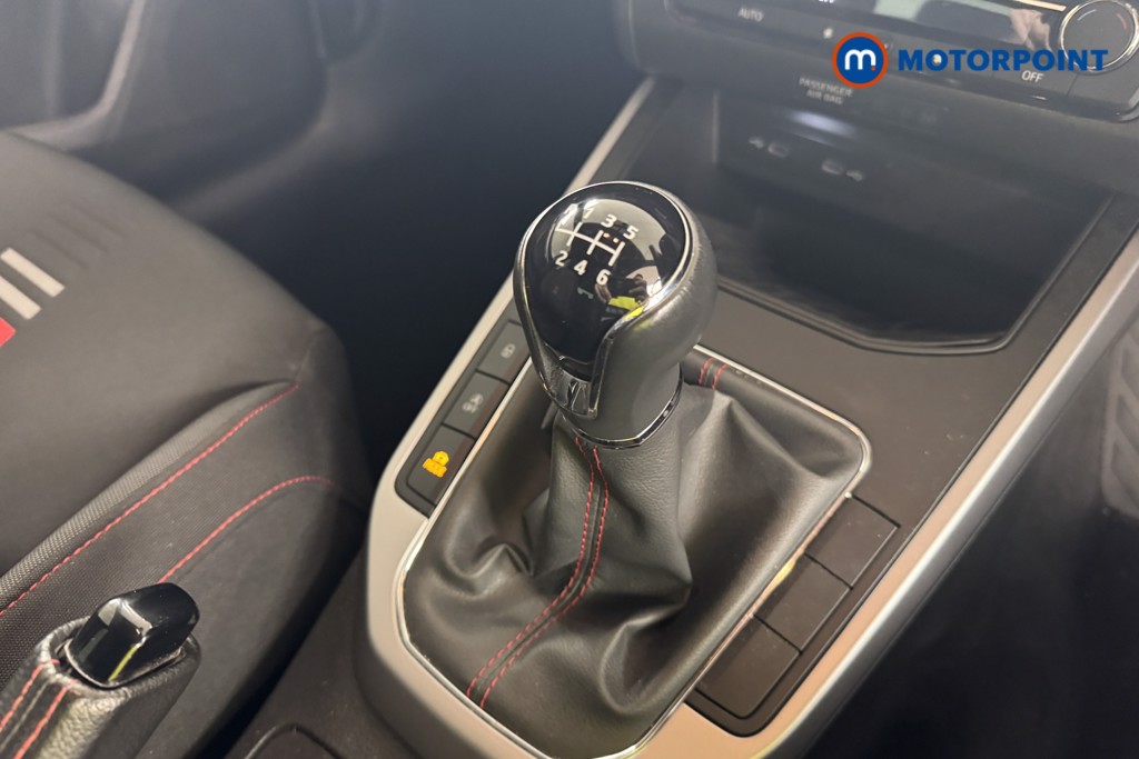 Seat Arona FR Manual Petrol SUV - Stock Number (1549800) - 9th supplementary image