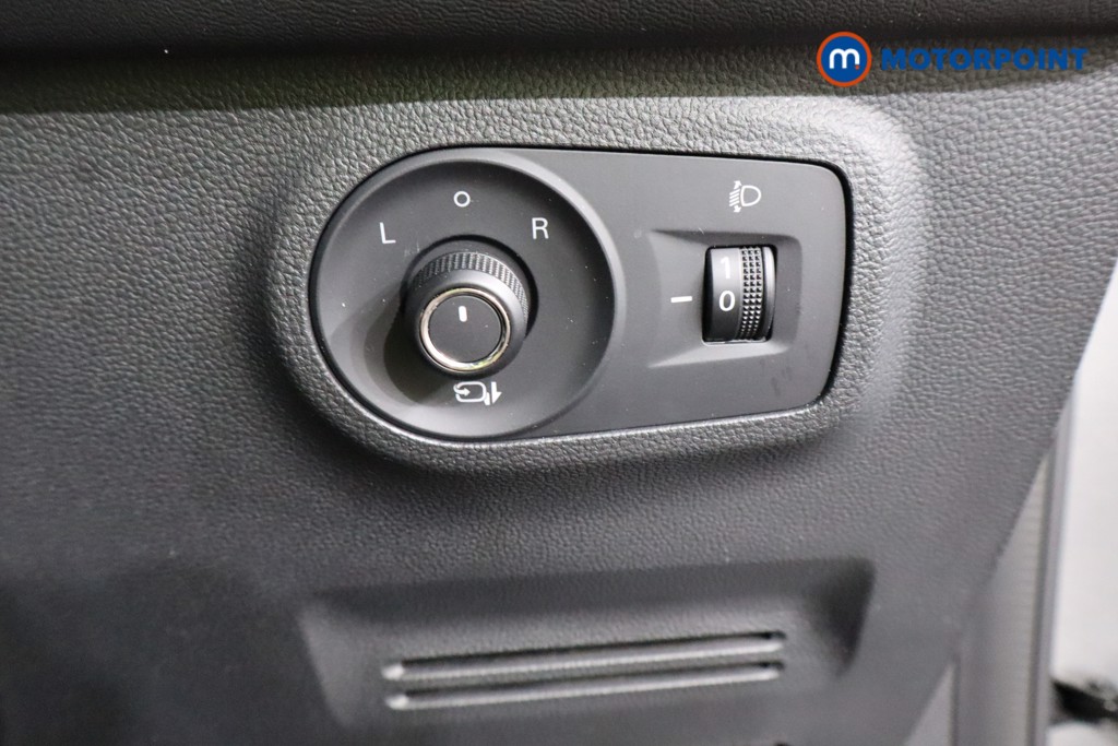 Mg Motor Uk ZS Exclusive Automatic Petrol SUV - Stock Number (1549804) - 11th supplementary image