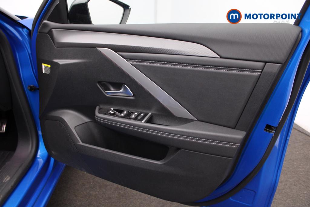 Vauxhall Astra GS Automatic Petrol Plug-In Hybrid Hatchback - Stock Number (1549856) - 18th supplementary image