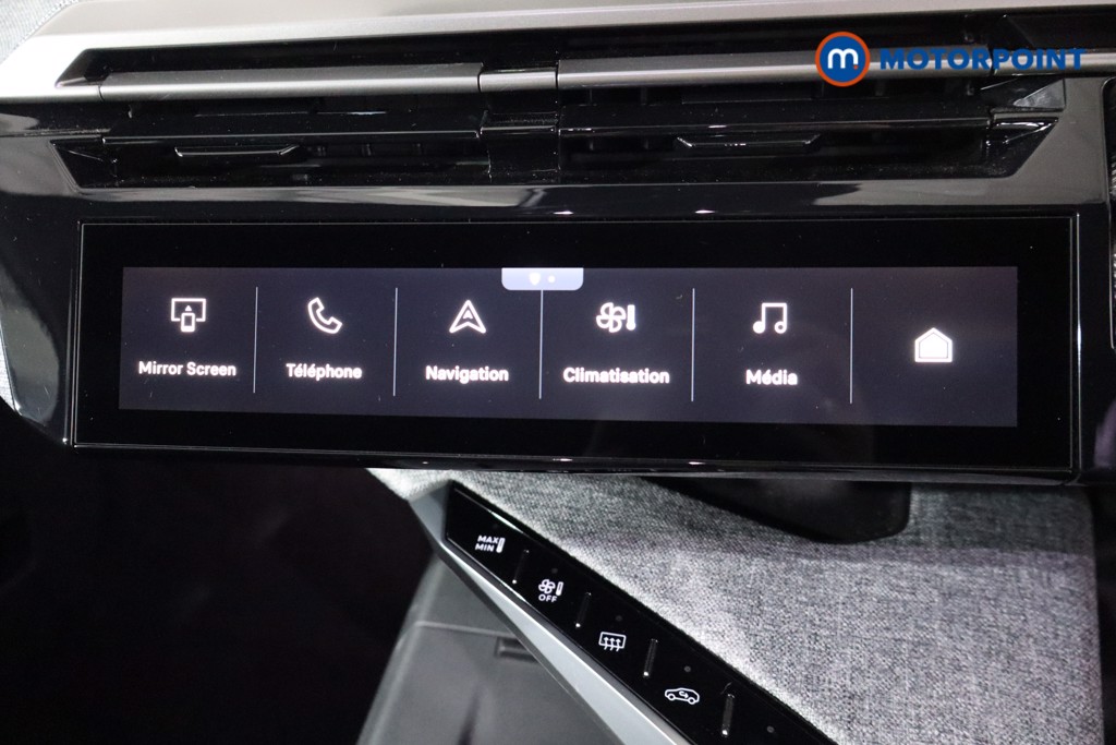Peugeot 3008 GT Automatic Electric SUV - Stock Number (1550100) - 19th supplementary image