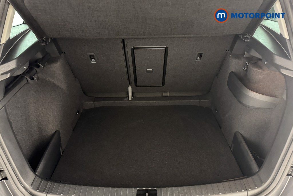 Skoda Karoq Se Drive Manual Petrol SUV - Stock Number (1550130) - 3rd supplementary image