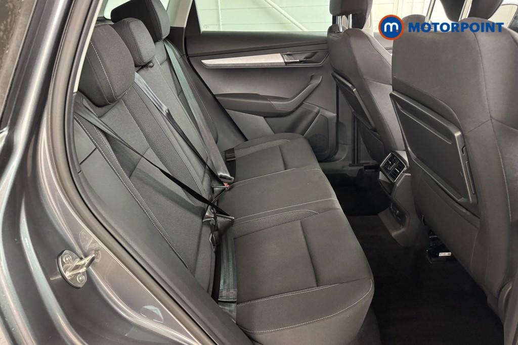 Skoda Karoq Se Drive Manual Petrol SUV - Stock Number (1550130) - 4th supplementary image