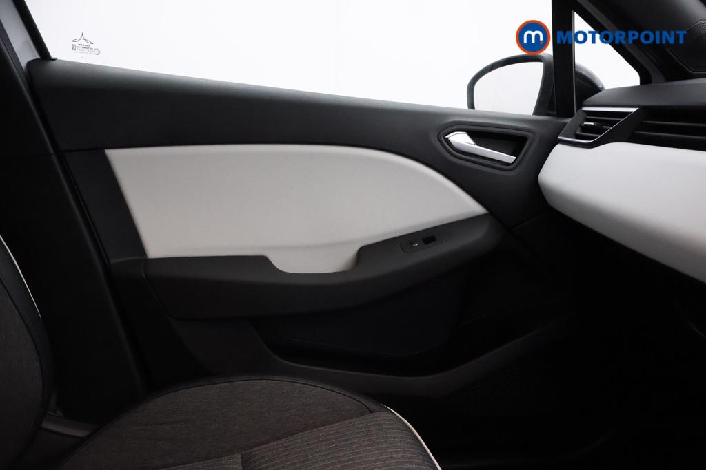 Renault Clio Techno Manual Petrol Hatchback - Stock Number (1550219) - 7th supplementary image