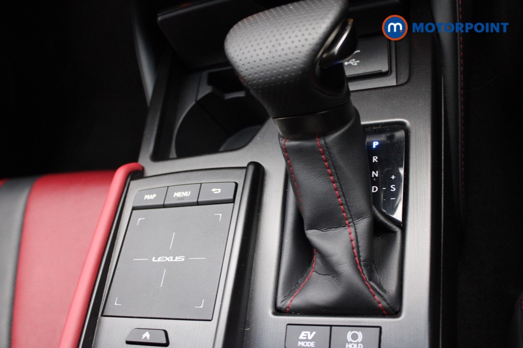 Lexus ES F-Sport Automatic Petrol-Electric Hybrid Saloon - Stock Number (1550381) - 11th supplementary image