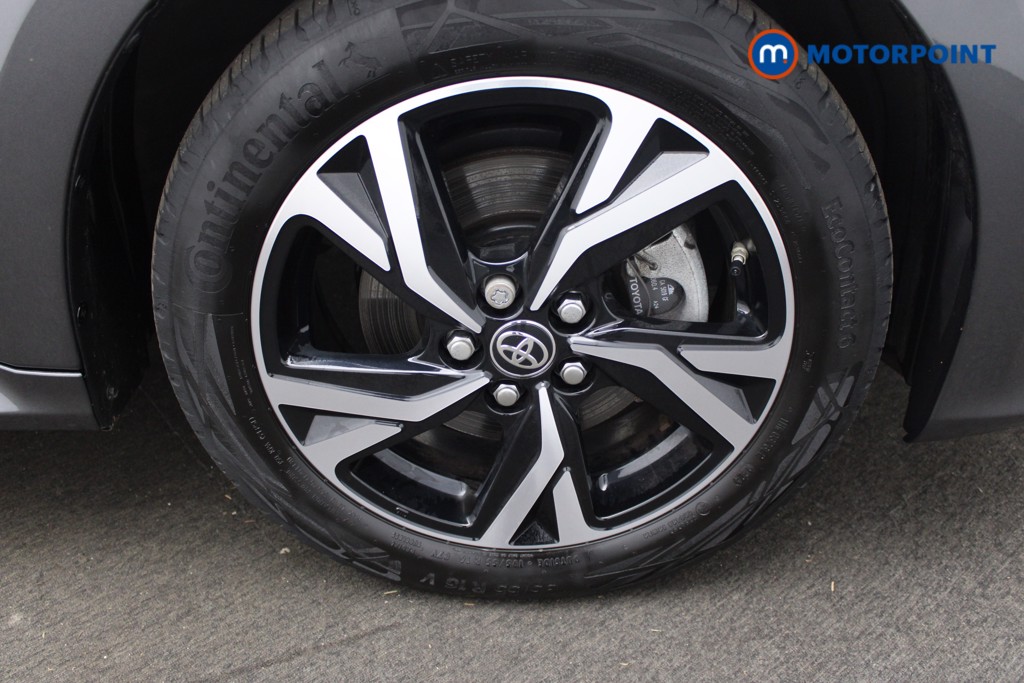 Toyota Yaris Design Automatic Petrol-Electric Hybrid Hatchback - Stock Number (1550465) - 15th supplementary image