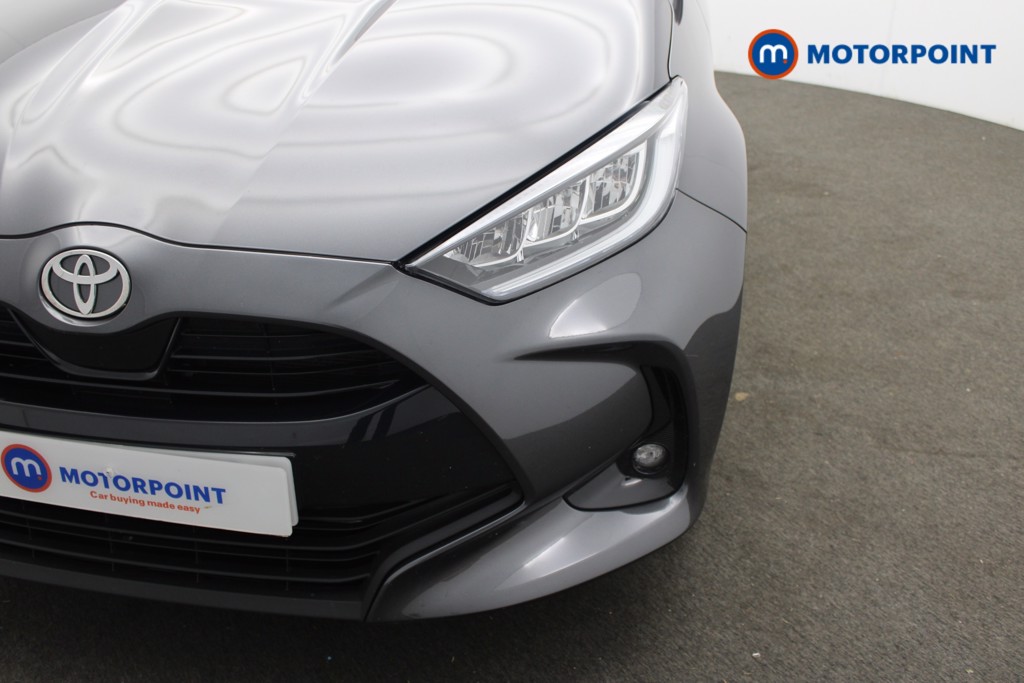 Toyota Yaris Design Automatic Petrol-Electric Hybrid Hatchback - Stock Number (1550465) - 20th supplementary image