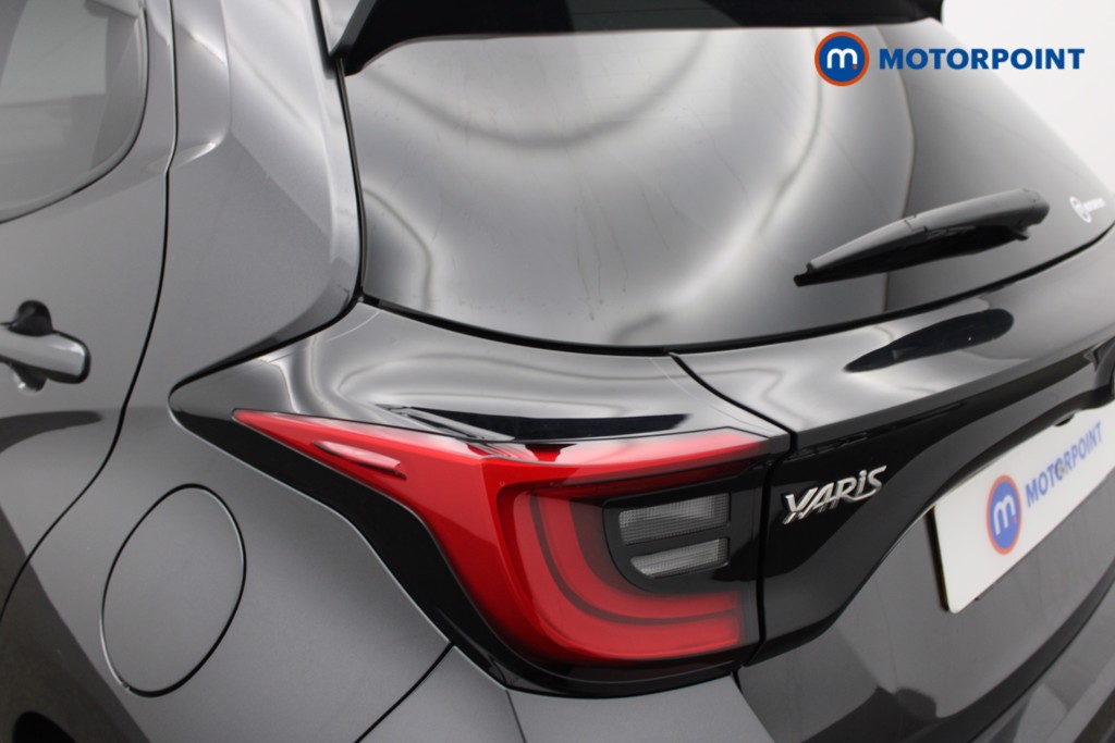 Toyota Yaris Design Automatic Petrol-Electric Hybrid Hatchback - Stock Number (1550465) - 23rd supplementary image