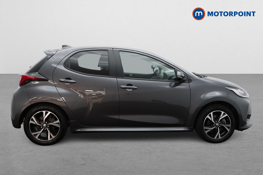 Toyota Yaris Design Automatic Petrol-Electric Hybrid Hatchback - Stock Number (1550465) - Drivers side