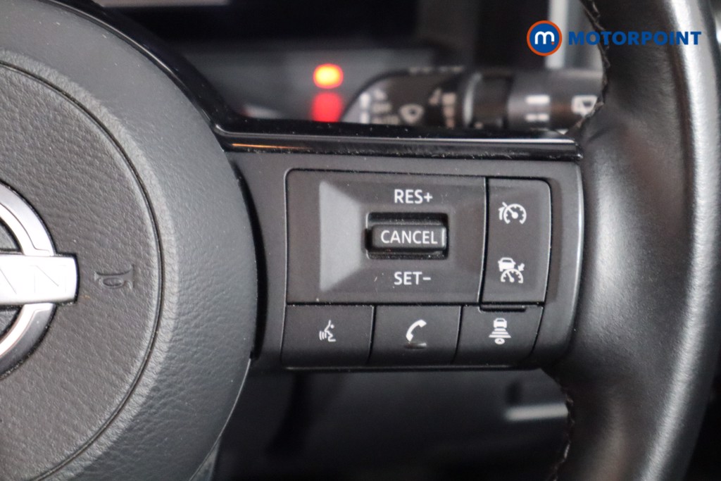 Nissan Qashqai N-Connecta Automatic Petrol-Electric Hybrid SUV - Stock Number (1550617) - 8th supplementary image