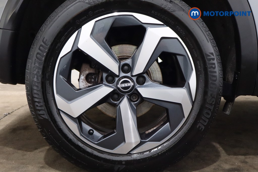 Nissan Qashqai N-Connecta Automatic Petrol-Electric Hybrid SUV - Stock Number (1550617) - 9th supplementary image