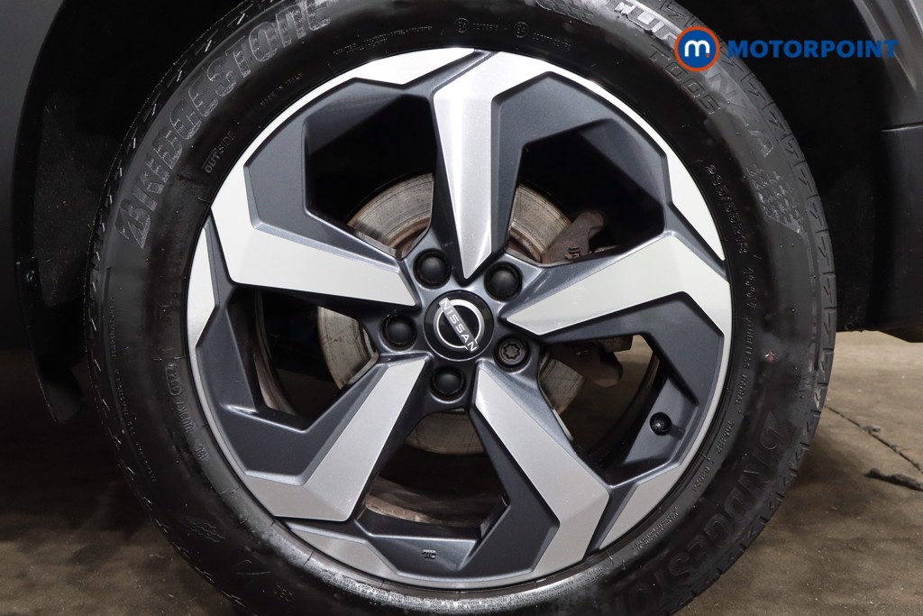 Nissan Qashqai N-Connecta Automatic Petrol-Electric Hybrid SUV - Stock Number (1550617) - 12th supplementary image