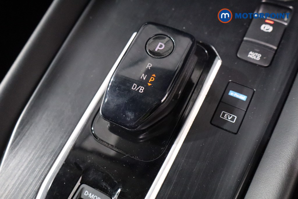 Nissan Qashqai N-Connecta Automatic Petrol-Electric Hybrid SUV - Stock Number (1550617) - 16th supplementary image