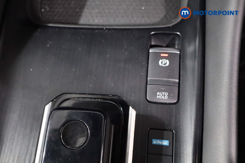 Nissan Qashqai N-Connecta Automatic Petrol-Electric Hybrid SUV - Stock Number (1550617) - 17th supplementary image