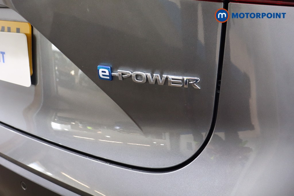 Nissan Qashqai N-Connecta Automatic Petrol-Electric Hybrid SUV - Stock Number (1550617) - 27th supplementary image