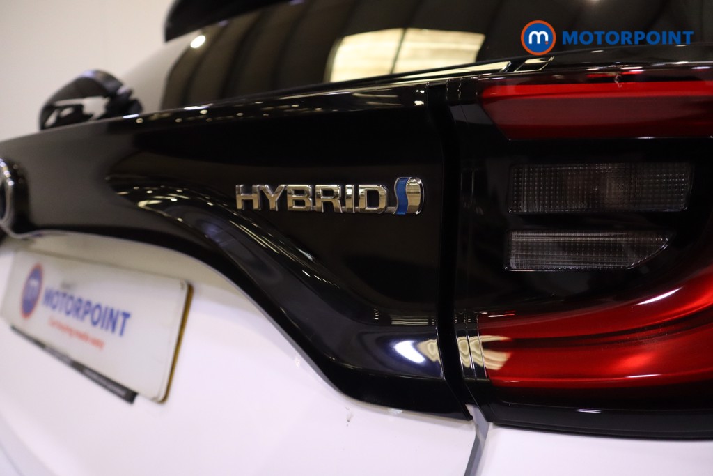 Toyota Yaris Excel Automatic Petrol-Electric Hybrid Hatchback - Stock Number (1550711) - 31st supplementary image