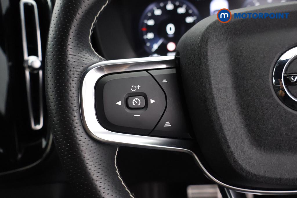 Volvo Xc40 R Design Pro Automatic Petrol SUV - Stock Number (1550825) - 2nd supplementary image