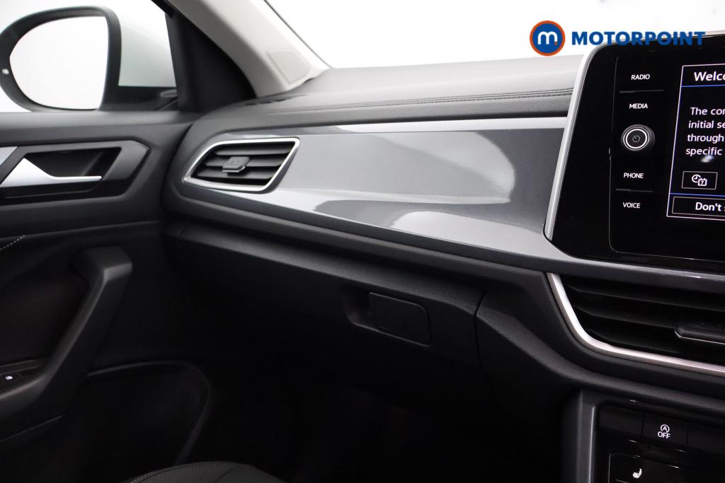 Volkswagen T-Roc Style Automatic Petrol SUV - Stock Number (1550935) - 6th supplementary image