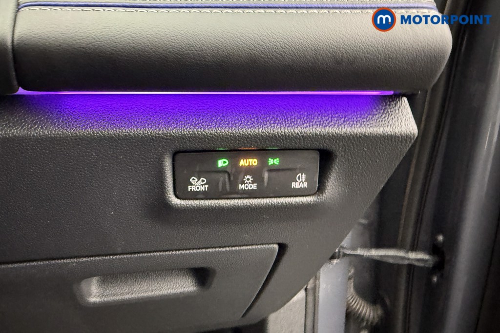 Volkswagen Tiguan R-Line Automatic Diesel SUV - Stock Number (1550962) - 14th supplementary image