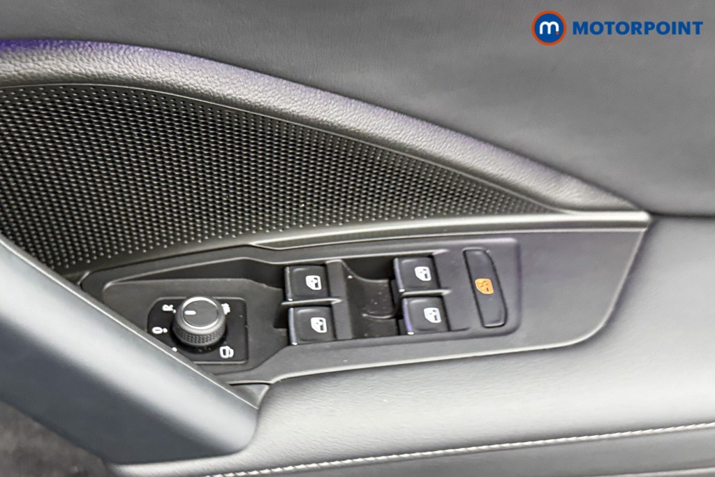 Volkswagen Tiguan R-Line Automatic Diesel SUV - Stock Number (1550962) - 15th supplementary image