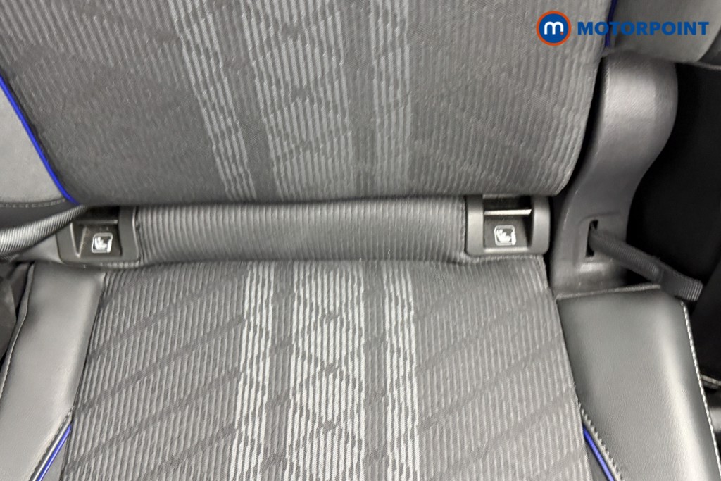 Volkswagen Tiguan R-Line Automatic Diesel SUV - Stock Number (1550962) - 24th supplementary image