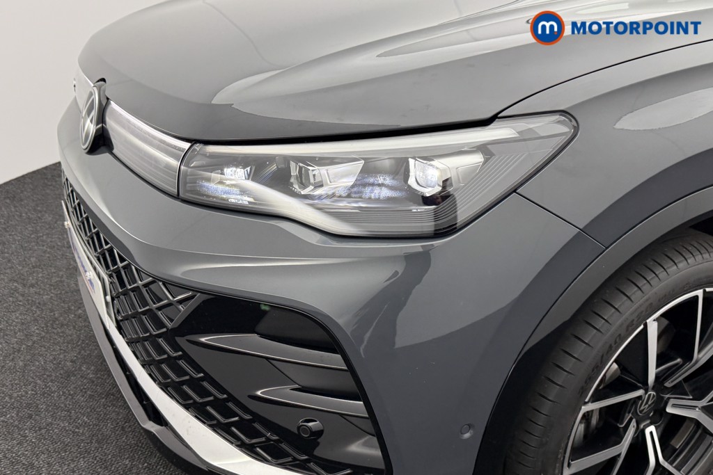 Volkswagen Tiguan R-Line Automatic Diesel SUV - Stock Number (1550962) - 28th supplementary image