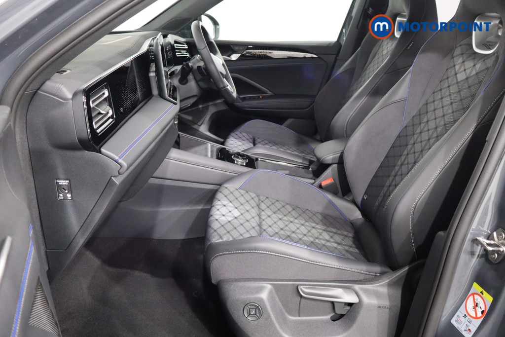 Volkswagen Tiguan R-Line Automatic Diesel SUV - Stock Number (1550965) - 4th supplementary image