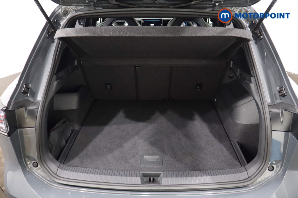 Volkswagen Tiguan R-Line Automatic Diesel SUV - Stock Number (1550965) - 24th supplementary image