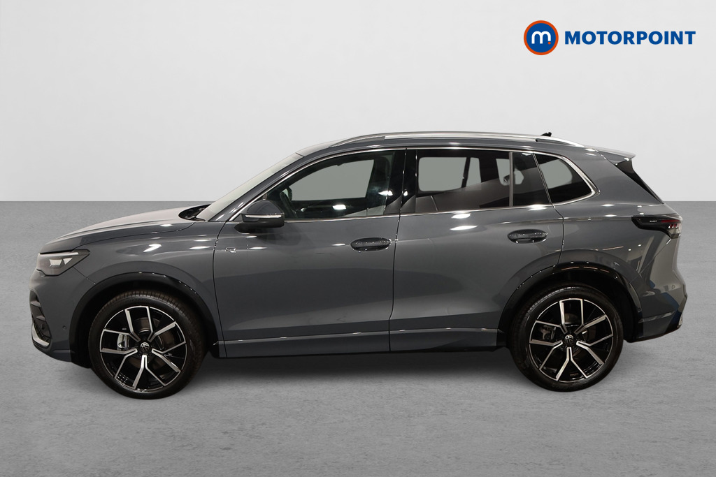 Volkswagen Tiguan R-Line Automatic Diesel SUV - Stock Number (1550965) - Passenger side