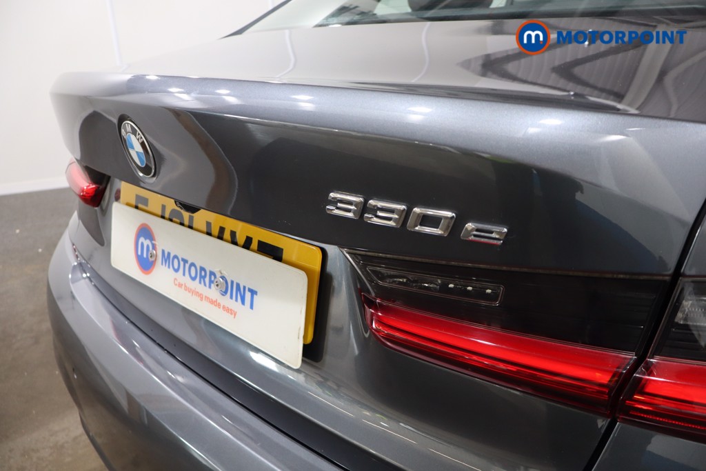 BMW 3 Series M Sport Automatic Petrol Plug-In Hybrid Saloon - Stock Number (1550966) - 27th supplementary image
