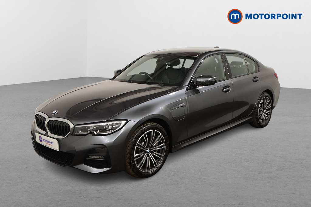 BMW 3 Series M Sport Automatic Petrol Plug-In Hybrid Saloon - Stock Number (1550966) - Passenger side front corner