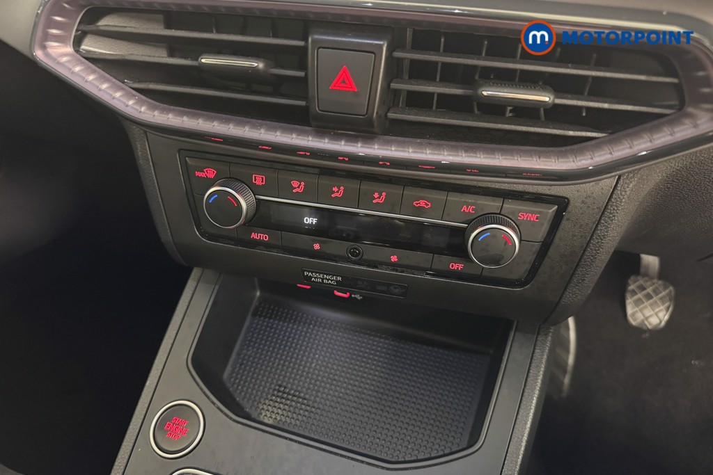 Seat Ibiza Xcellence Lux Manual Petrol Hatchback - Stock Number (1550970) - 10th supplementary image