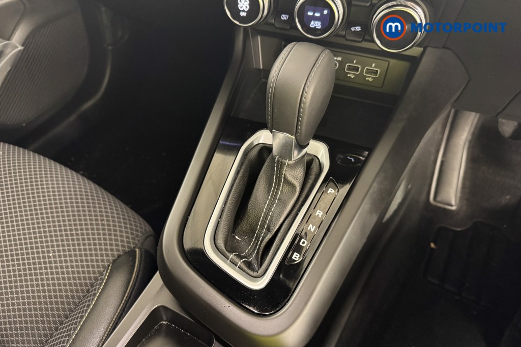 Renault Arkana Techno Automatic Petrol-Electric Hybrid SUV - Stock Number (1551003) - 9th supplementary image