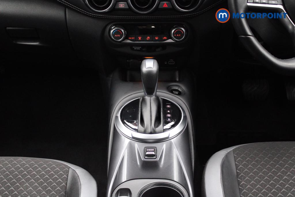 Nissan Juke N-Connecta Automatic Petrol-Electric Hybrid SUV - Stock Number (1551145) - 5th supplementary image